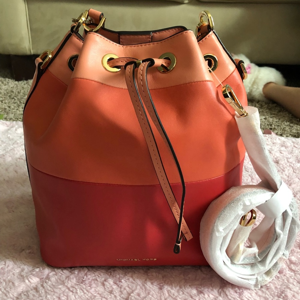 NWT Michael Kors Tri-Colored “Dottie” Tote